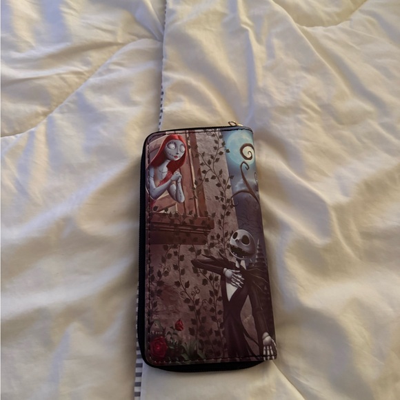 Nightmare Before Christmas Wallet - Picture 2 of 5